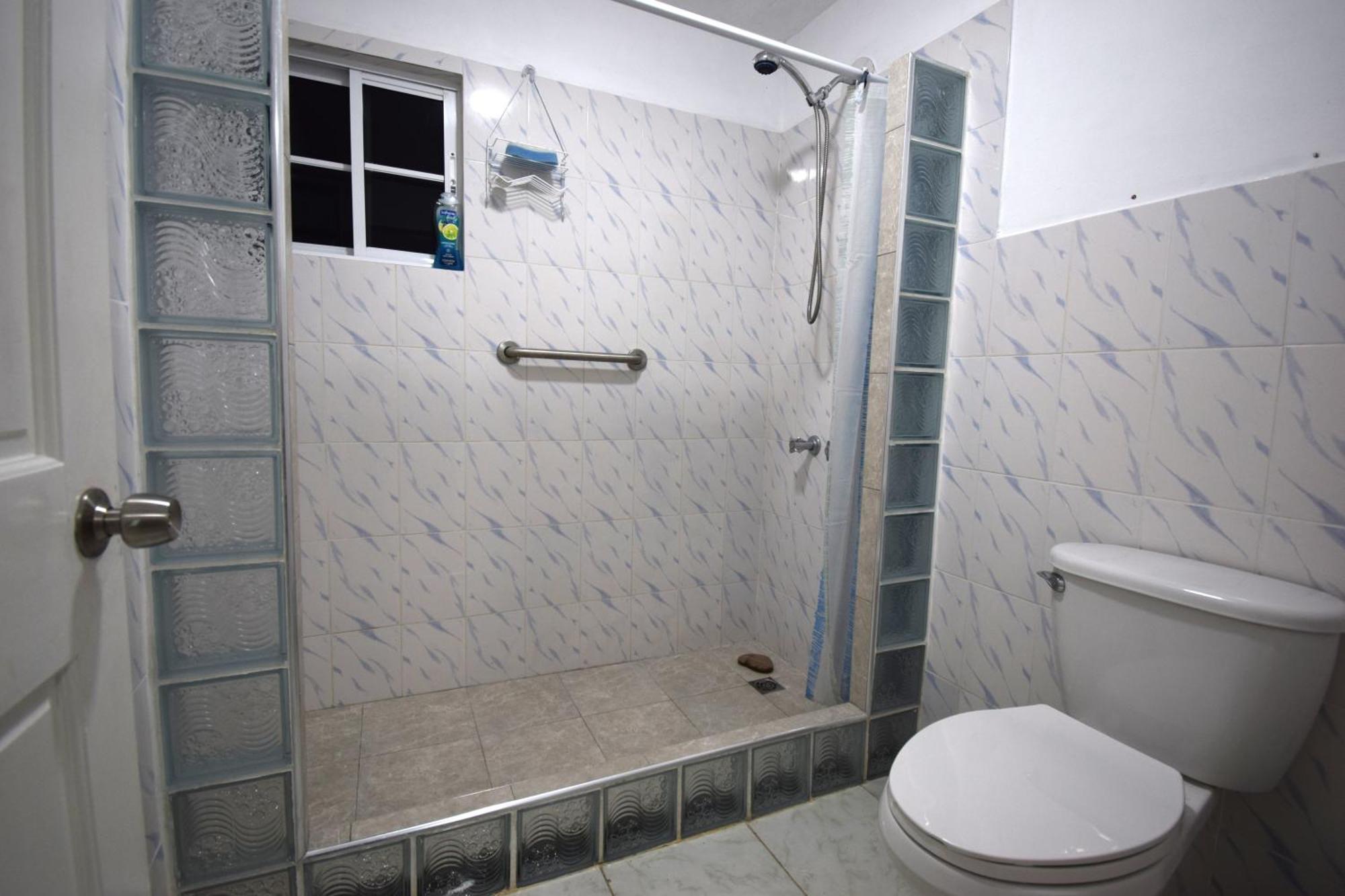 Harriott Heights Daire Mandeville Dış mekan fotoğraf